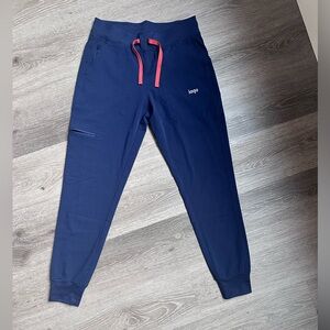 Lago jogger scrubs
